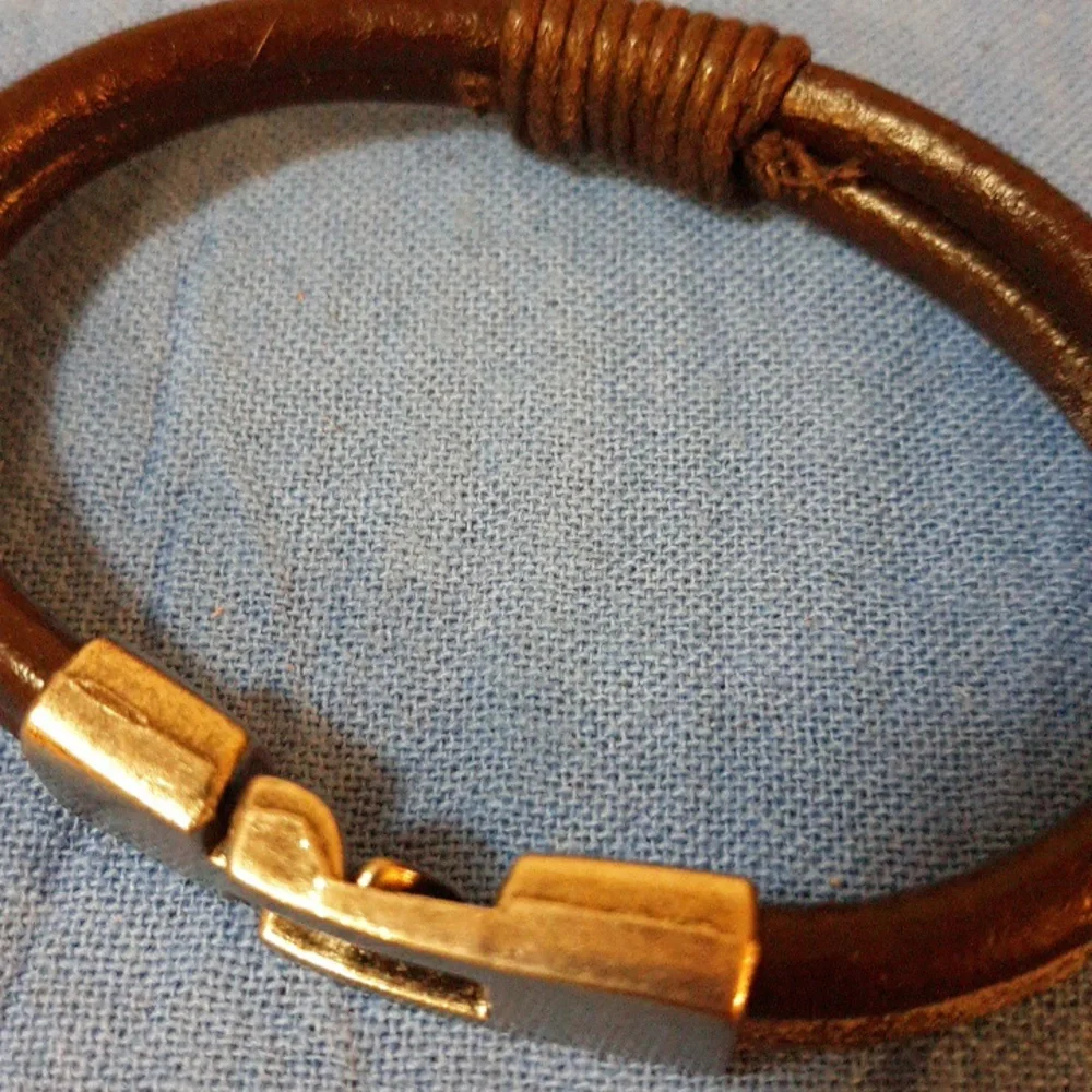 Bracelet - Picture 2 of 2